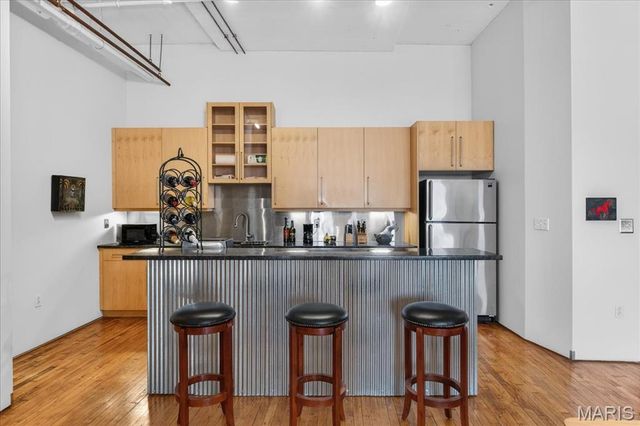 1010 Saint Charles Street 904, St Louis, MO 63101