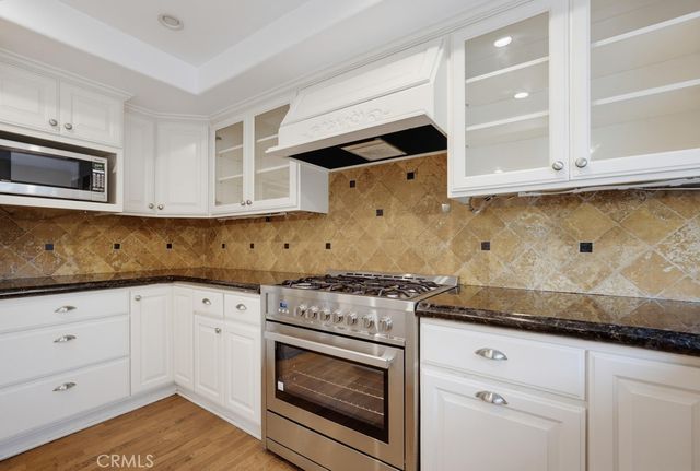 19859 Vintage, Chatsworth, CA 91311