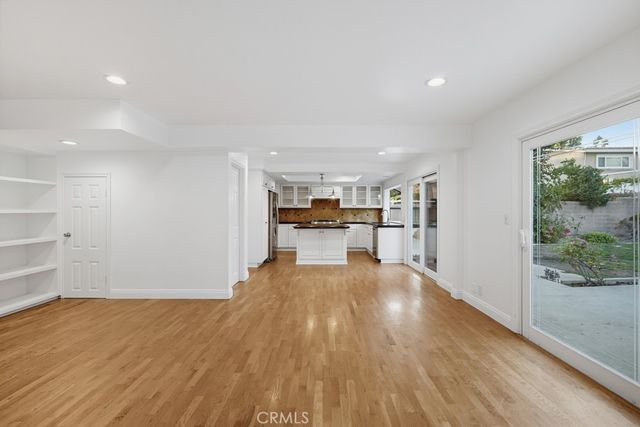 19859 Vintage, Chatsworth, CA 91311