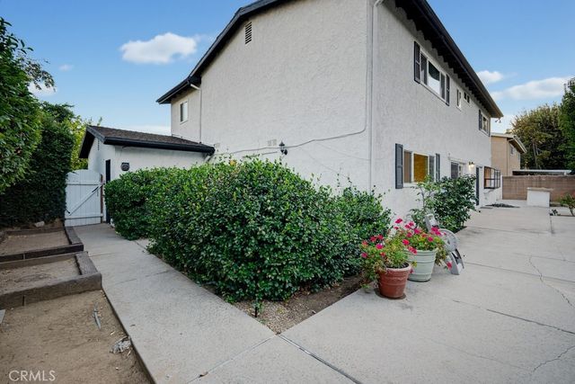 19859 Vintage, Chatsworth, CA 91311