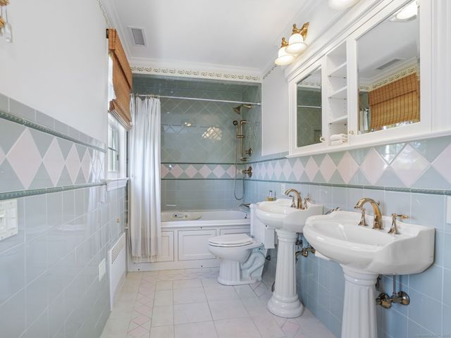 226 Alberta Street, Fairfield, CT 06825