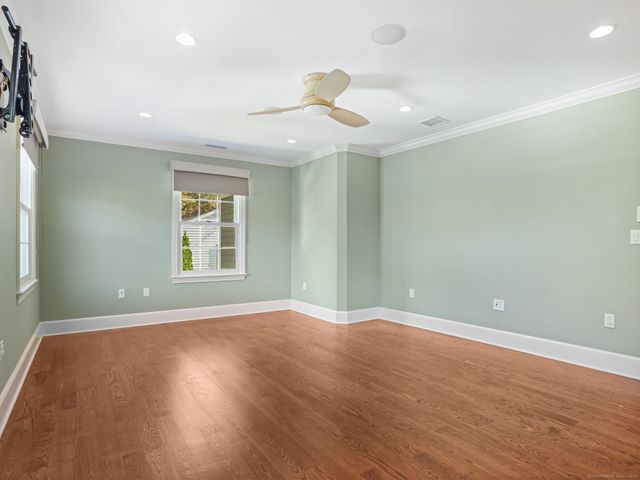 226 Alberta Street, Fairfield, CT 06825