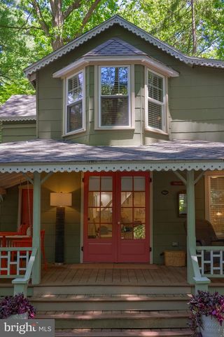 411 2ND ST, Mount Gretna, PA 17064