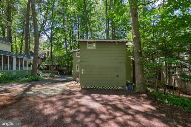 411 2ND ST, Mount Gretna, PA 17064