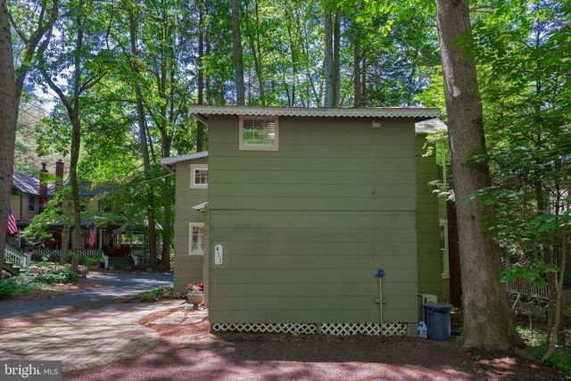 411 2ND ST, Mount Gretna, PA 17064