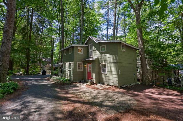 411 2ND ST, Mount Gretna, PA 17064