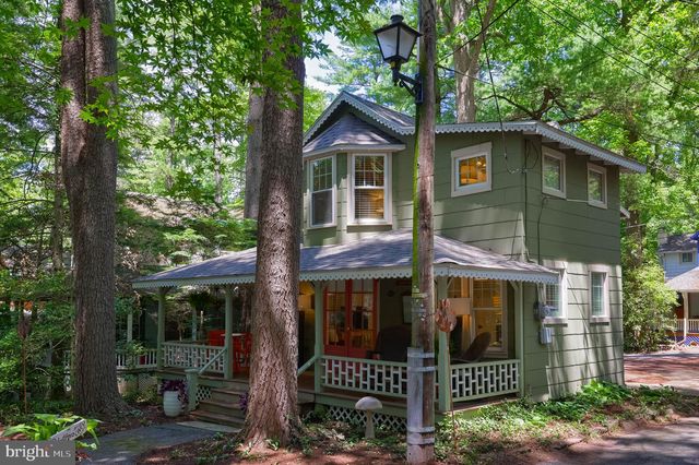 411 2ND ST, Mount Gretna, PA 17064