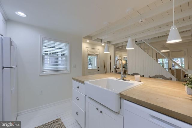 411 2ND ST, Mount Gretna, PA 17064