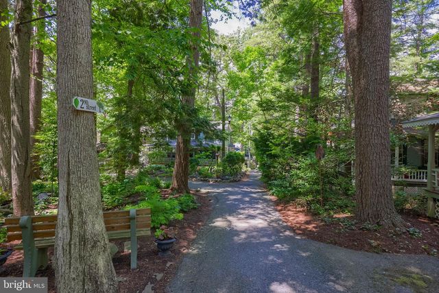 411 2ND ST, Mount Gretna, PA 17064