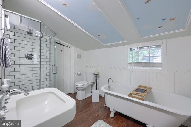 411 2ND ST, Mount Gretna, PA 17064