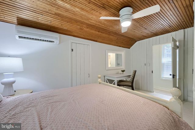 411 2ND ST, Mount Gretna, PA 17064