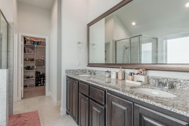 217 Bayonet Drive, Fort Worth, TX 76108