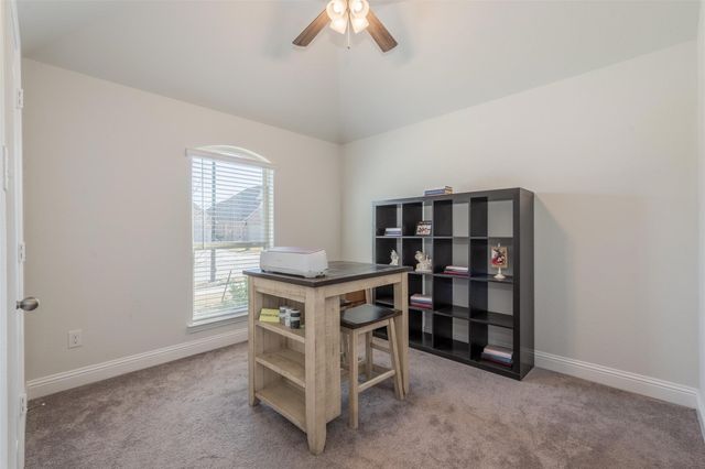 217 Bayonet Drive, Fort Worth, TX 76108