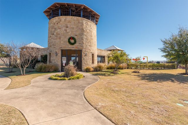 217 Bayonet Drive, Fort Worth, TX 76108