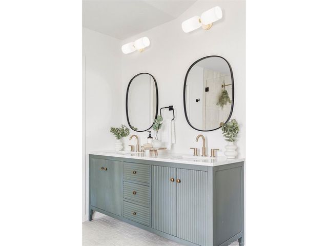 848 S Krameria St, Denver, CO 80224