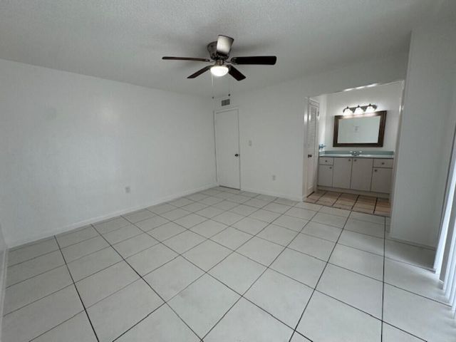 2031 NE 139th Street 36, North Miami Beach, FL 33181
