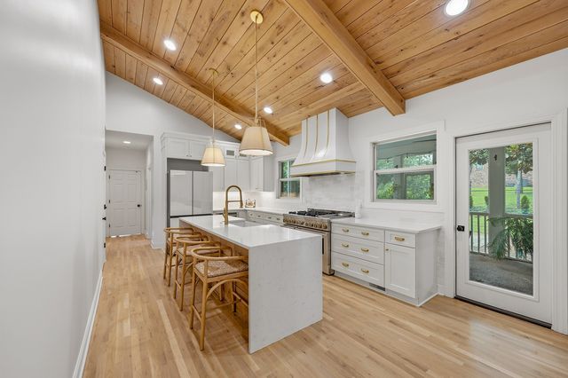 6436 Worchester Dr, Nashville, TN 37221