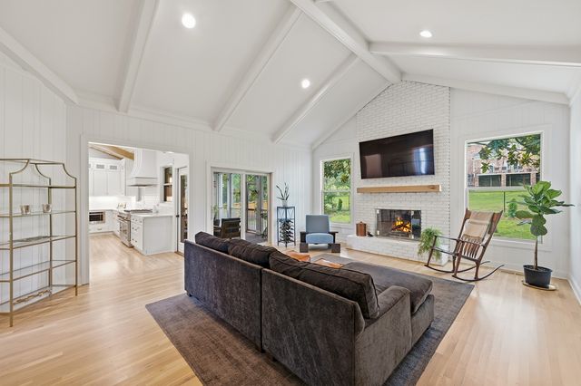6436 Worchester Dr, Nashville, TN 37221