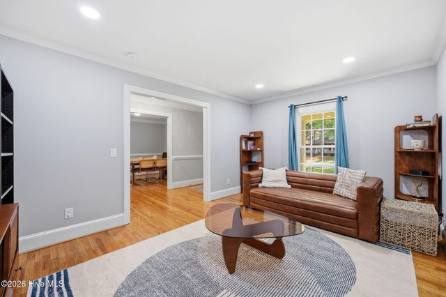 405 Cedarhurst Road, Greenville, NC 27834