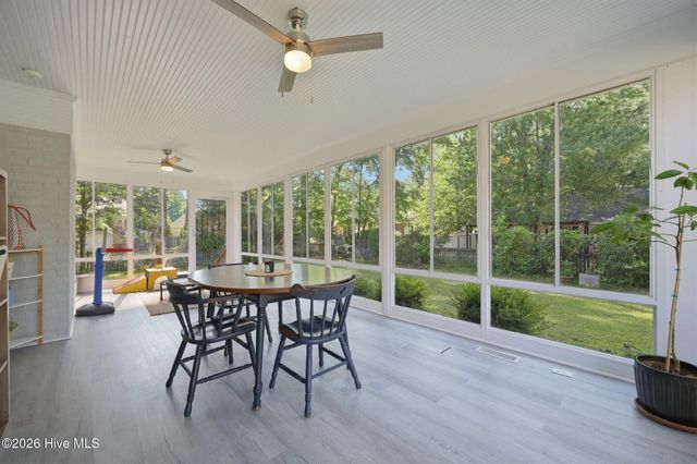 405 Cedarhurst Road, Greenville, NC 27834