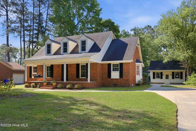 405 Cedarhurst Road, Greenville, NC 27834