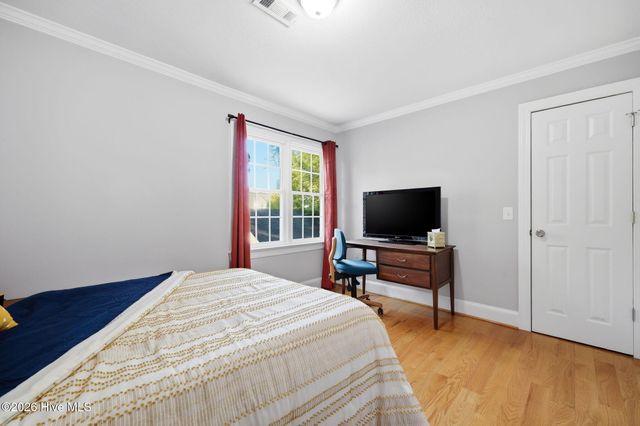 405 Cedarhurst Road, Greenville, NC 27834