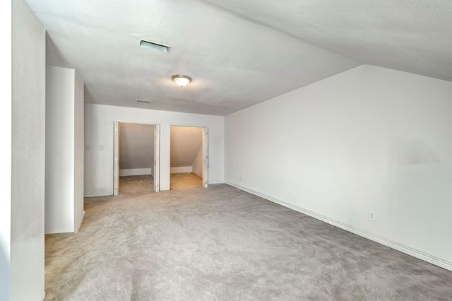 1019 Winchester Bend, Huffman, TX 77336