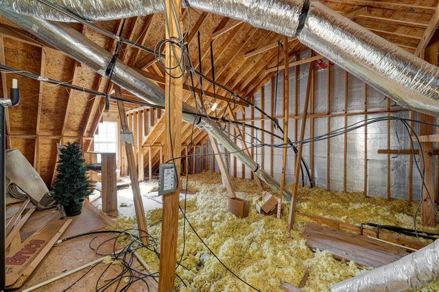 1019 Winchester Bend, Huffman, TX 77336