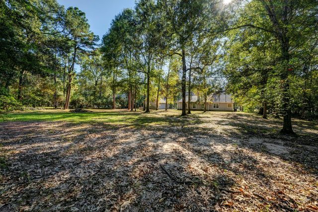 1019 Winchester Bend, Huffman, TX 77336