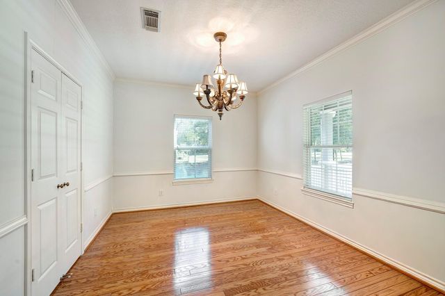 1019 Winchester Bend, Huffman, TX 77336