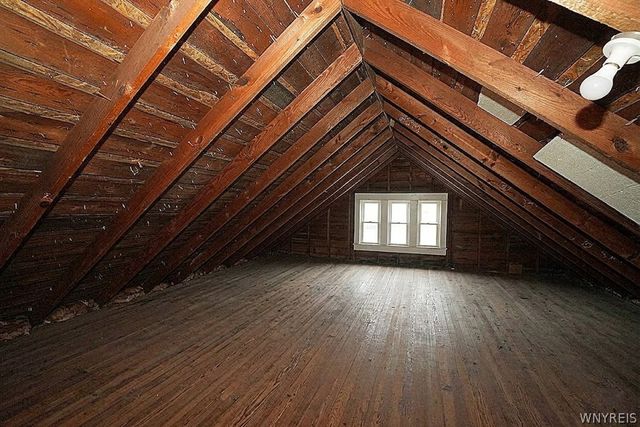 170 West Hazeltine Avenue North, Tonawanda, NY 14217