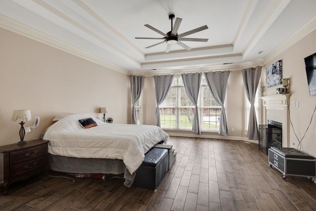 9275 SALEM WOODS DR, Lakeland, TN 38002