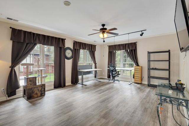 9275 SALEM WOODS DR, Lakeland, TN 38002