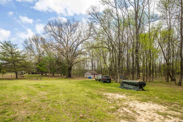 9275 SALEM WOODS DR, Lakeland, TN 38002