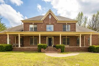 9275 SALEM WOODS DR, Lakeland, TN 38002