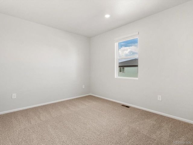 1617 Yampa River Dr, Windsor, CO 80550