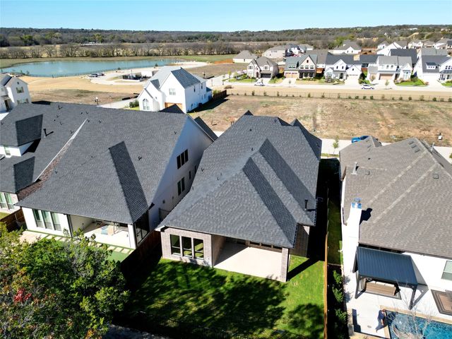 407 Wingtail Drive, Aledo, TX 76008