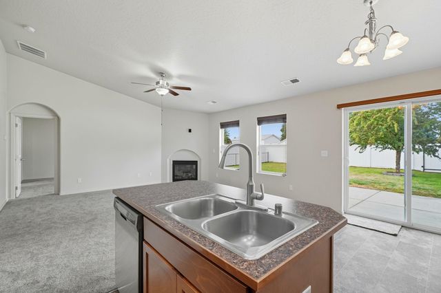 1027 N MARCUS Ln, Spokane Valley, WA 99216