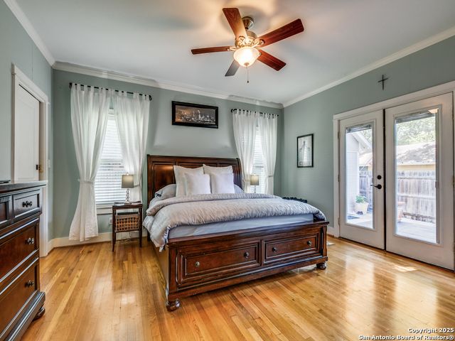 425 W Gramercy Pl, San Antonio, TX 78212