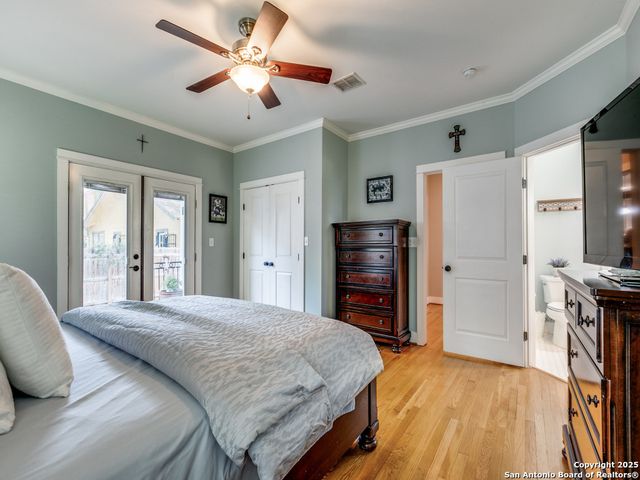 425 W Gramercy Pl, San Antonio, TX 78212