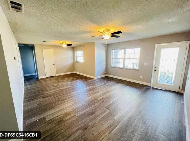 901 Hickory Street A, Fort Pierce, FL 34947