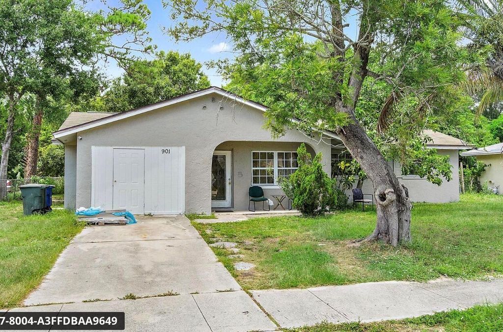901 Hickory Street A, Fort Pierce, FL 34947