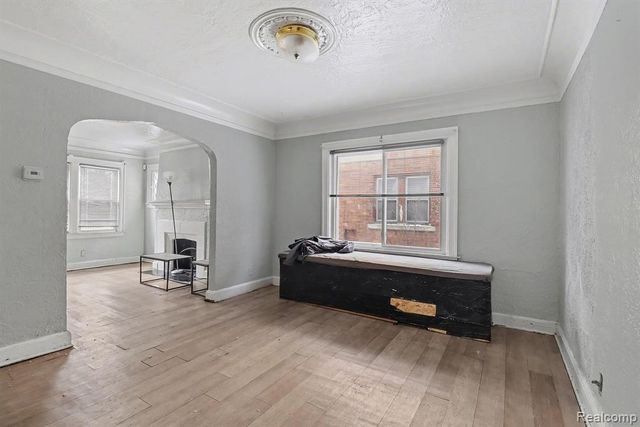 10336 W Point Street, Detroit, MI 48204