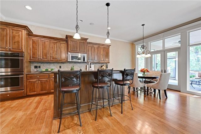 16719 S Country Club Drive, Loch Lloyd, MO 64012