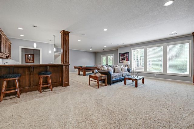 16719 S Country Club Drive, Loch Lloyd, MO 64012