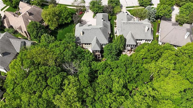 16719 S Country Club Drive, Loch Lloyd, MO 64012