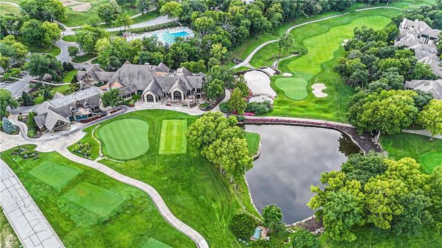 16719 S Country Club Drive, Loch Lloyd, MO 64012