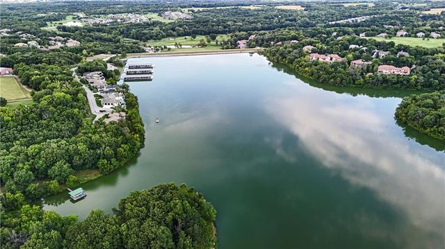 16719 S Country Club Drive, Loch Lloyd, MO 64012