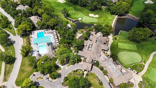 16719 S Country Club Drive, Loch Lloyd, MO 64012