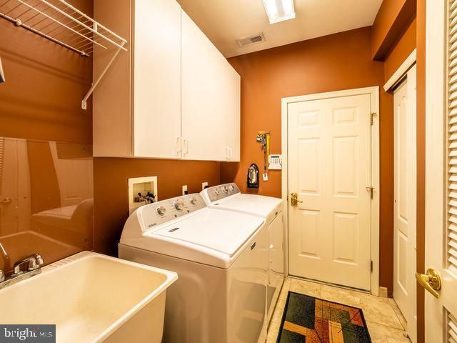 70 HUXLEY CIR, Marlton, NJ 08053